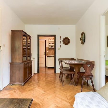 Apartman Legacy Appartamento Zara Esterno foto