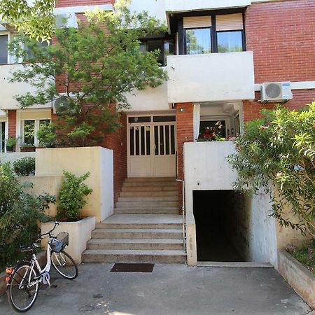 Apartman Legacy Appartamento Zara Esterno foto