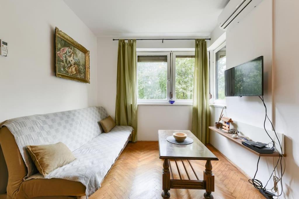 Apartman Legacy Appartamento Zara Esterno foto