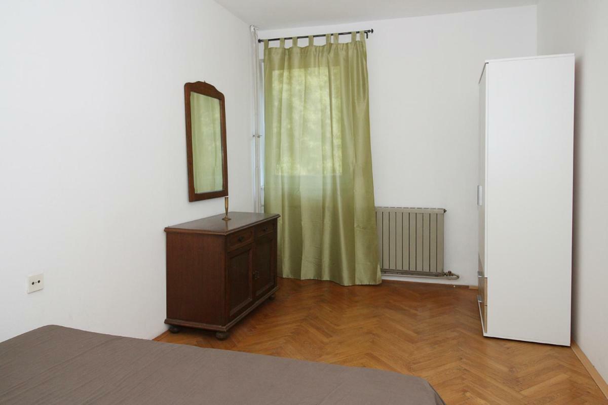Apartman Legacy Appartamento Zara Esterno foto