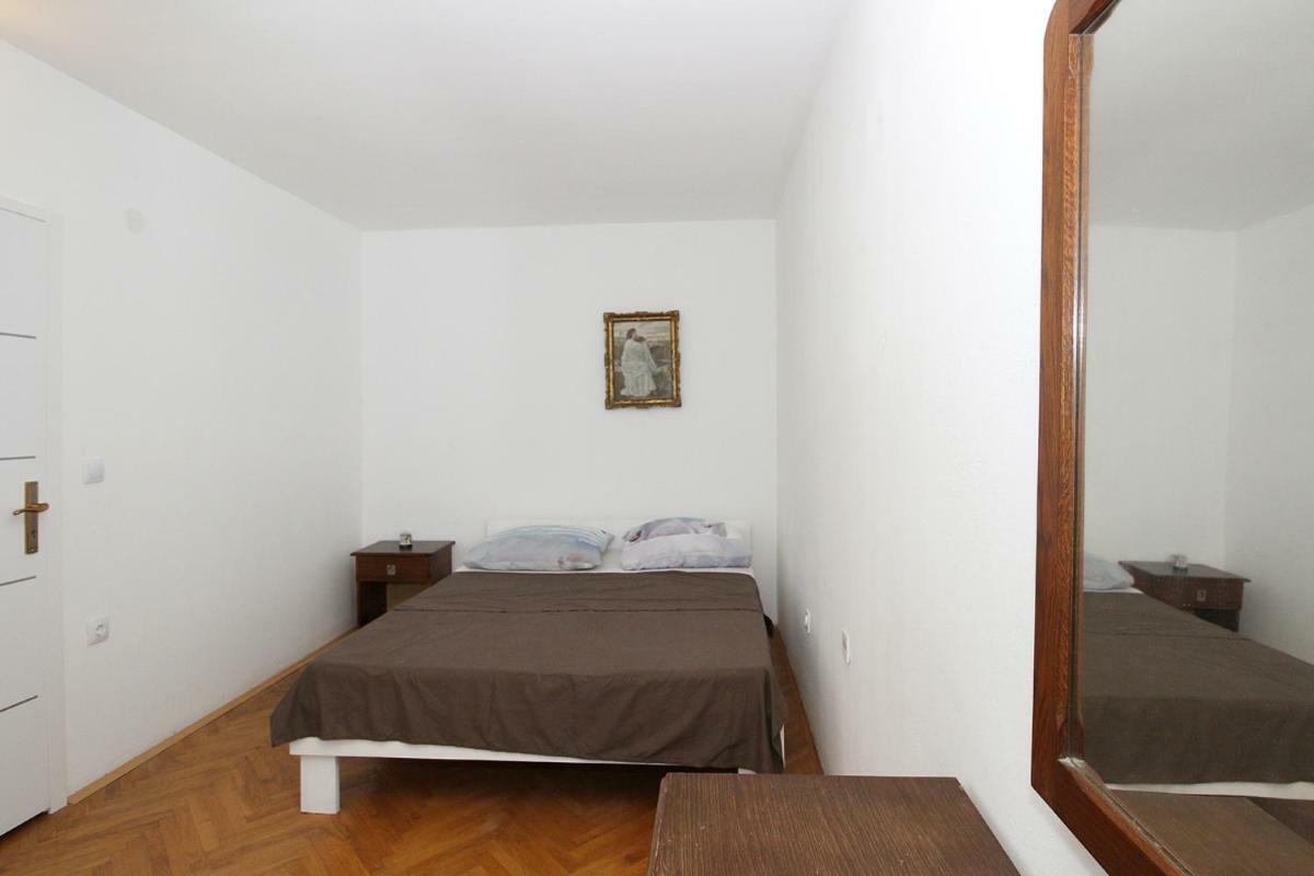 Apartman Legacy Appartamento Zara Esterno foto